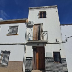 3043, Casa Halli-Alcaudete